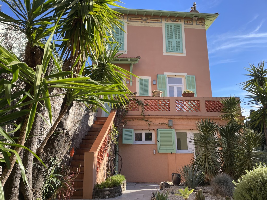 Menton, Roquebrune Cap Martin Garavan French Riviera 4-Bedroom Villa